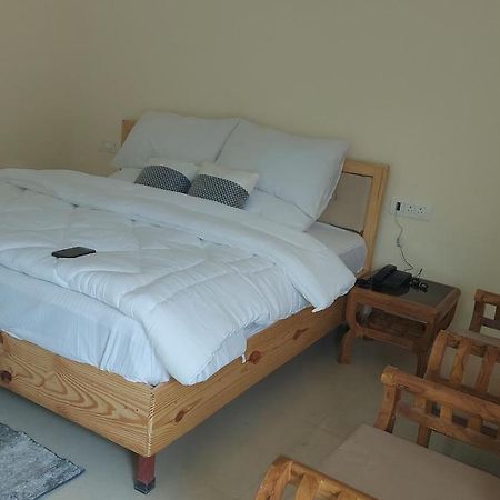 Hotel Anandam Phata 外观 照片