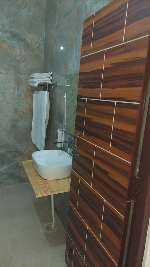 Hotel Anandam Phata 外观 照片